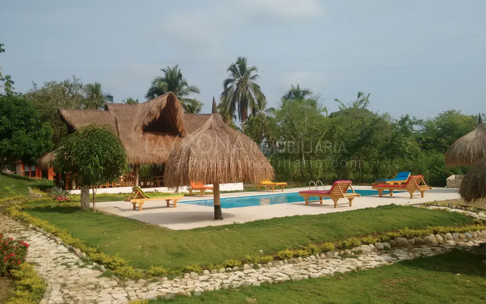 Hotel en Palomino en Venta