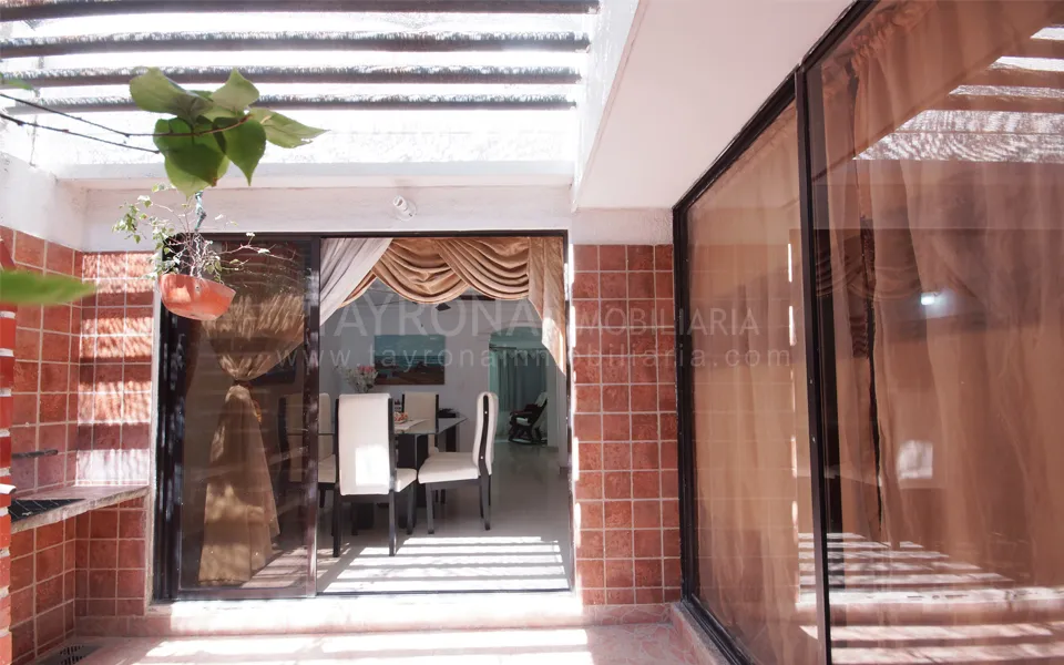 Casa en venta en Av del Libertador, Santa Marta
