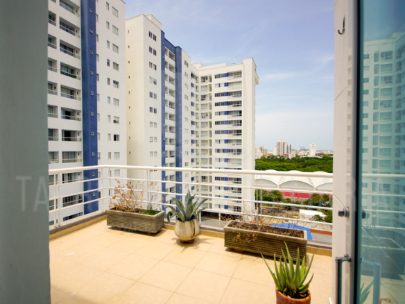 Apartamento cerca a Avenida Ferrocarril de Santa Marta