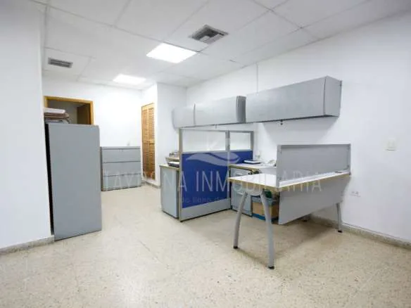 Arriendo oficina en Santa Marta