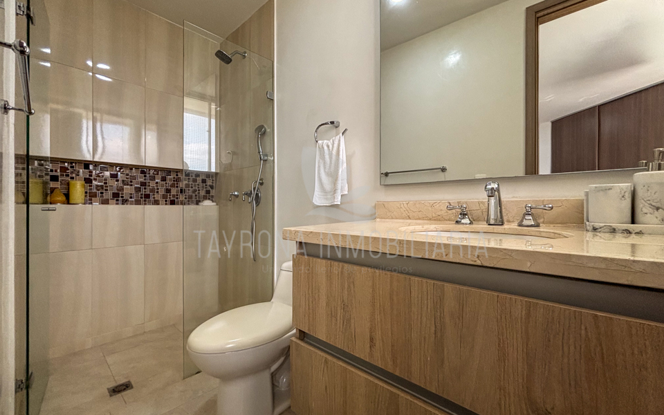 Apartamento en venta frente al mar – Primera línea de playa Santa Marta