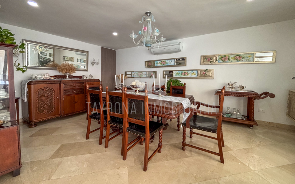 Apartamento en venta frente al mar – Primera línea de playa Santa Marta