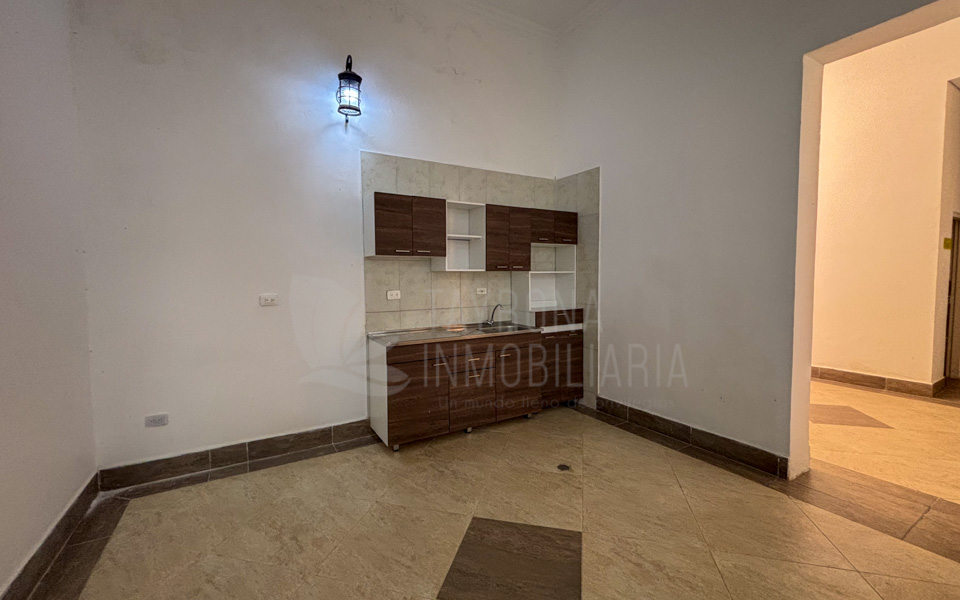 Local comercial en el centro de Santa Marta en arriendo