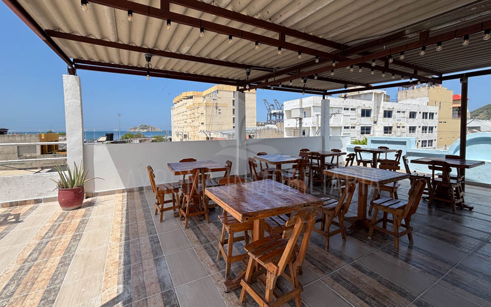 Hostal en venta o arriendo en el centro de Santa Marta
