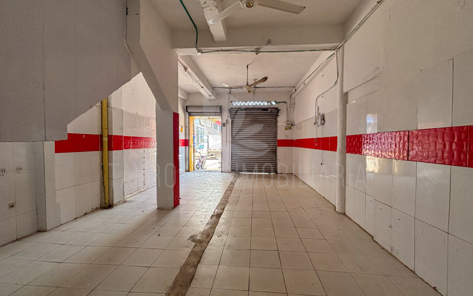 Local comercial en arriendo en el mercado de Santa Marta