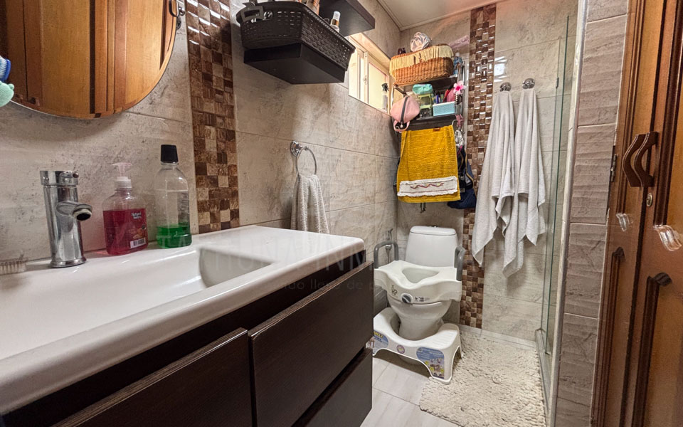 Casa en Venta en Bavaria de dos pisos