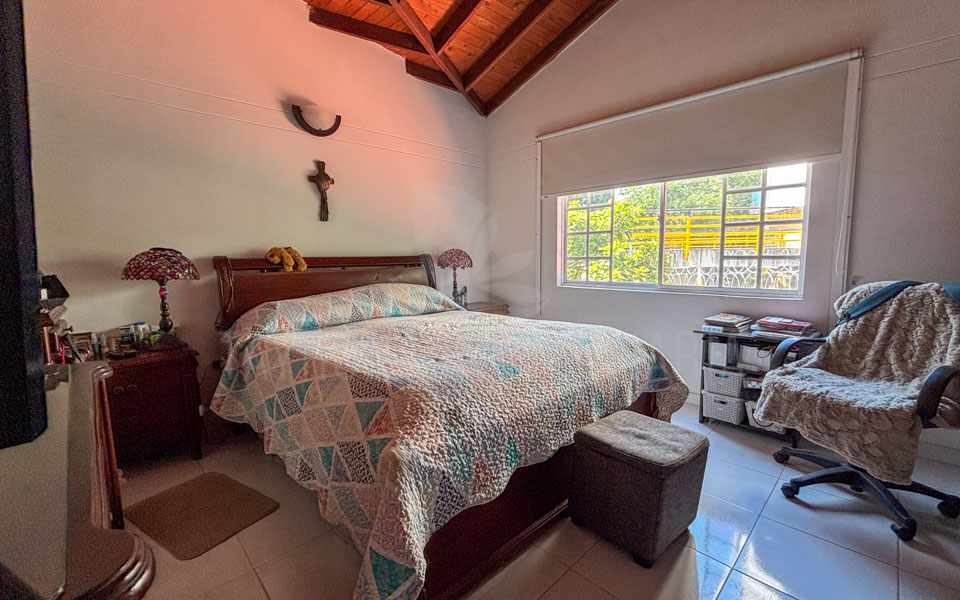 Casa en Venta en Bavaria de dos pisos