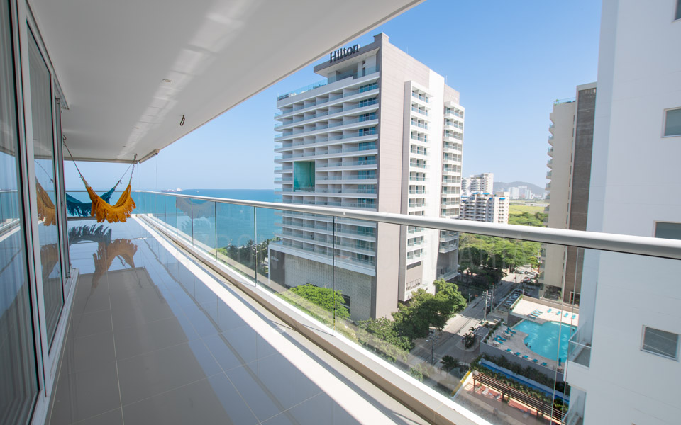 Apartamento frente al mar en arriendo en Bello Horizonte
