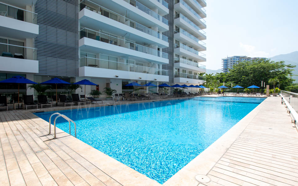 Apartamento frente al mar en arriendo en Bello Horizonte