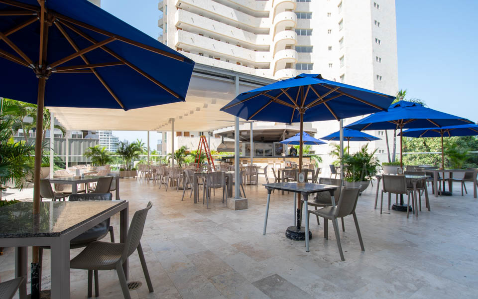 Apartamento frente al mar en arriendo en Bello Horizonte