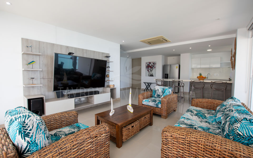 Apartamento frente al mar en arriendo en Bello Horizonte