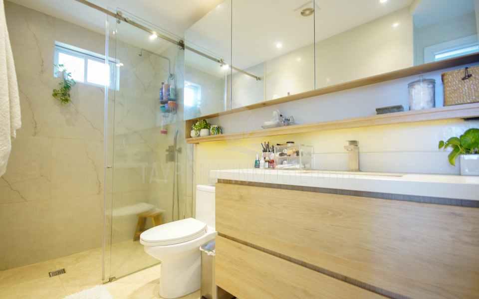 Apartamento frente al mar en venta en Pozos Colorados