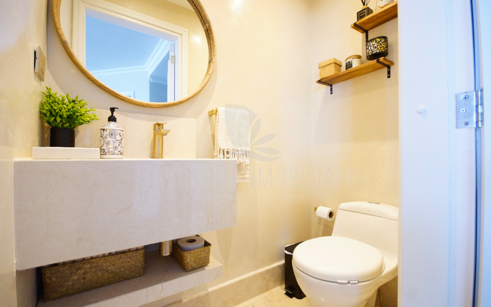 Apartamento frente al mar en venta en Pozos Colorados