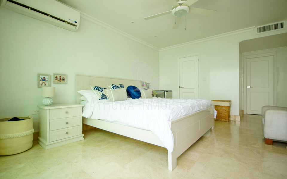 Apartamento frente al mar en venta en Pozos Colorados