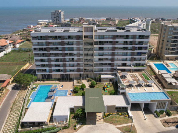 Apartamento en venta, Sabanilla frente al mar