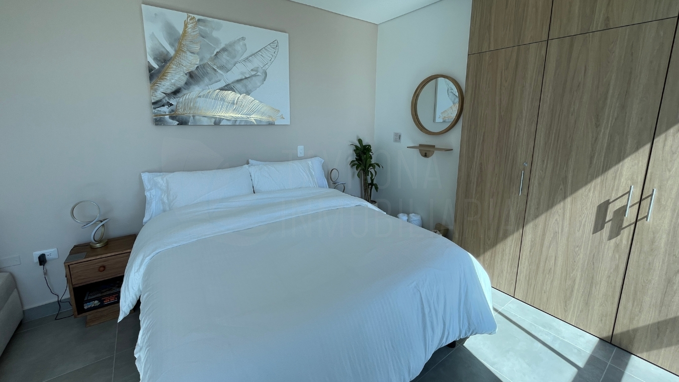 Apartasuite amoblada en venta en Bellavista, Santa Marta