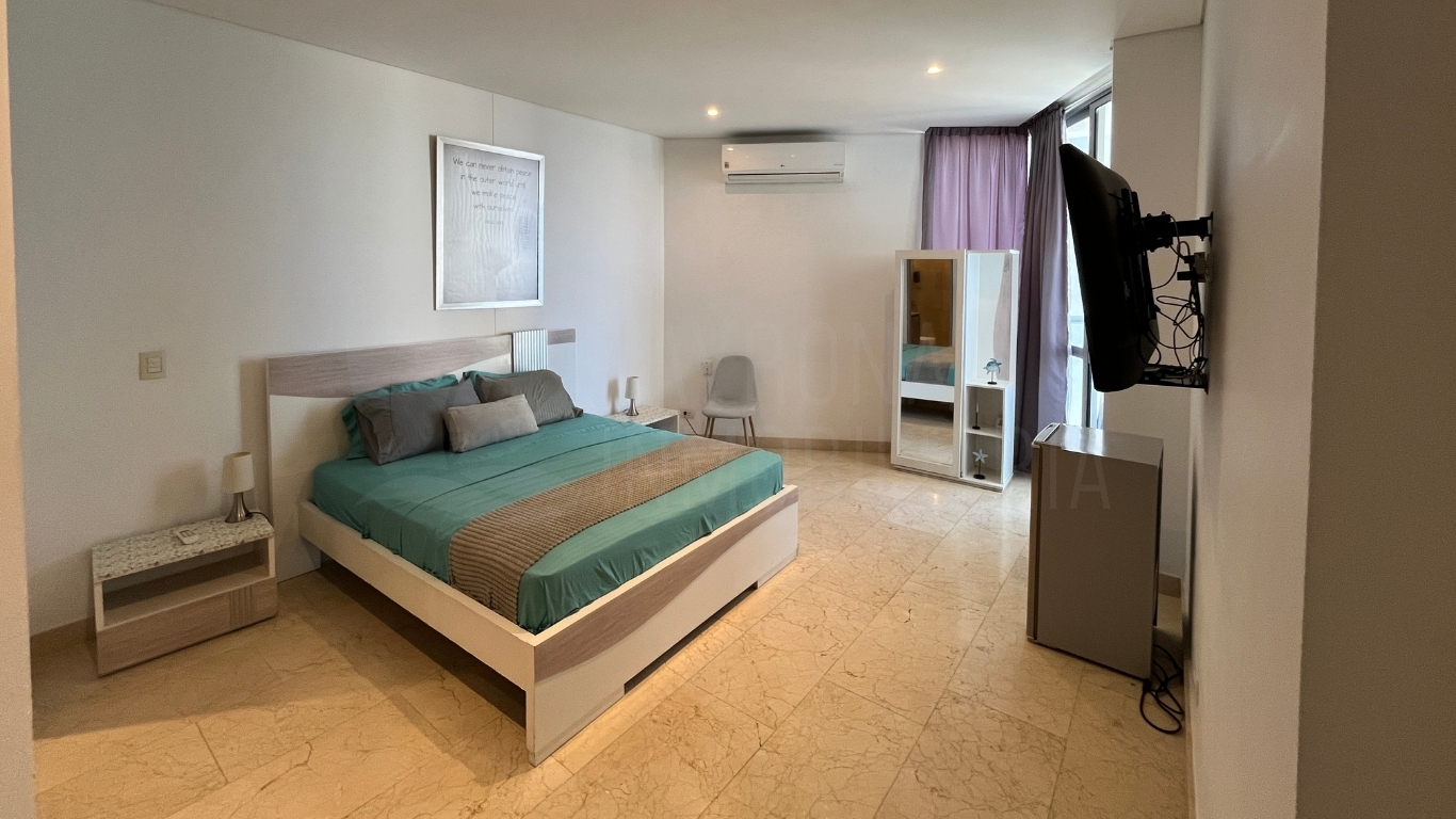Apartasuite con vista al mar en venta en Bellavista