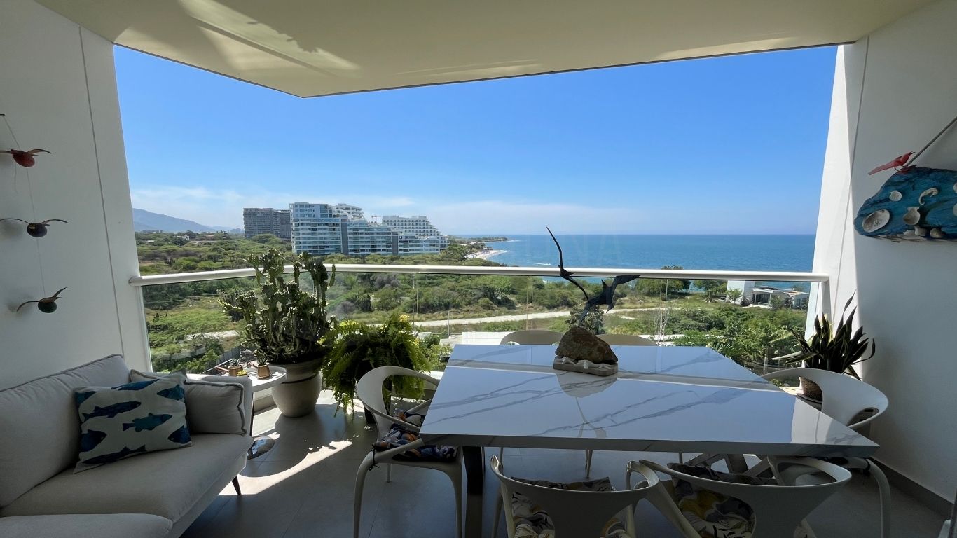 Apartamento amoblado frente al mar en Bello Horizonte