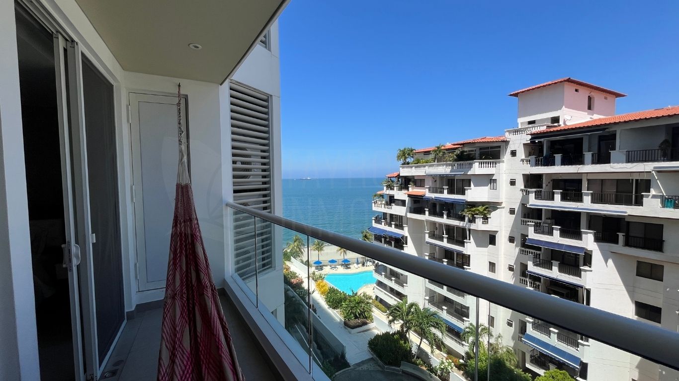 Apartamento amoblado frente al mar en Bello Horizonte