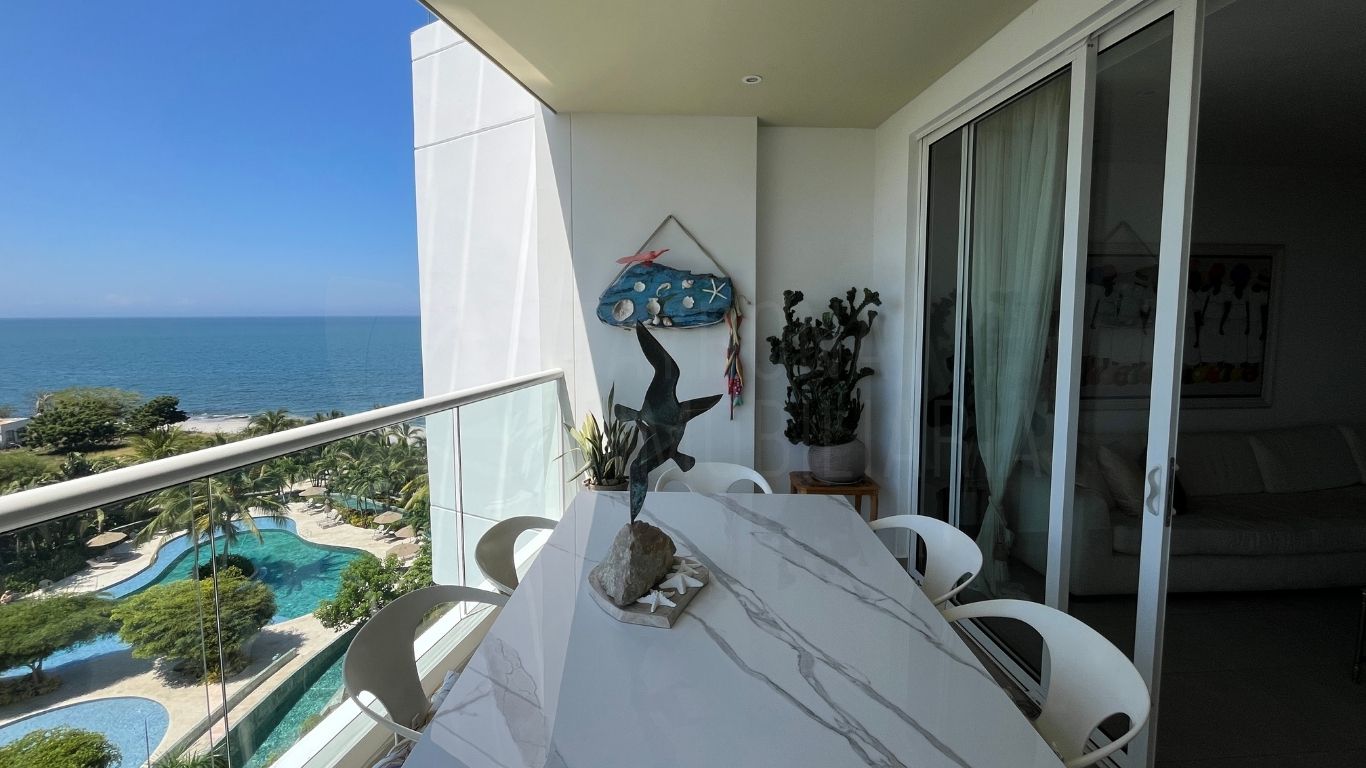 Apartamento amoblado frente al mar en Bello Horizonte