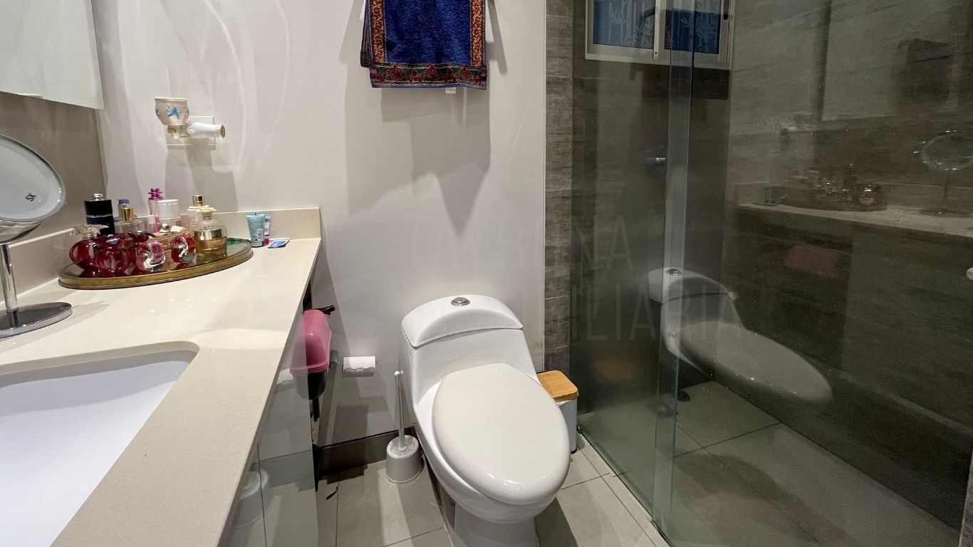 Apartamento amoblado frente al mar en Bello Horizonte