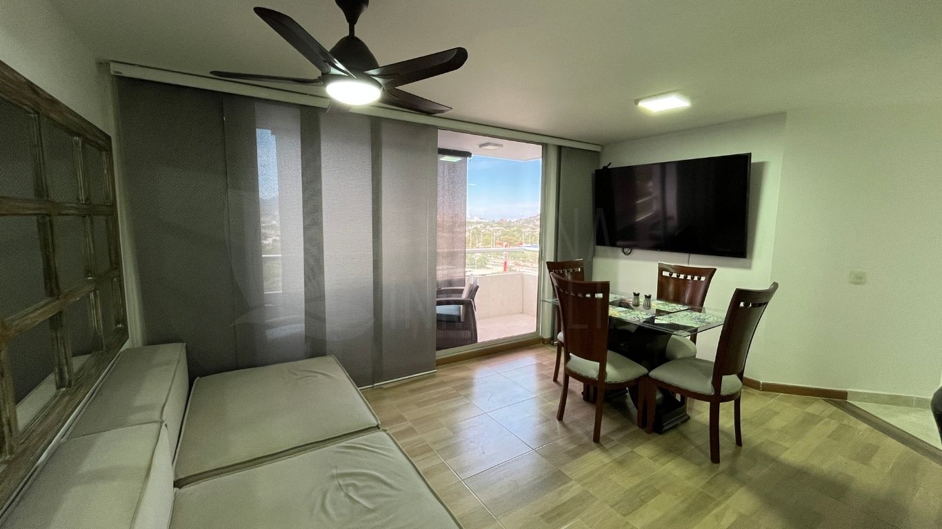 Apartamento amoblado de tres habitaciones