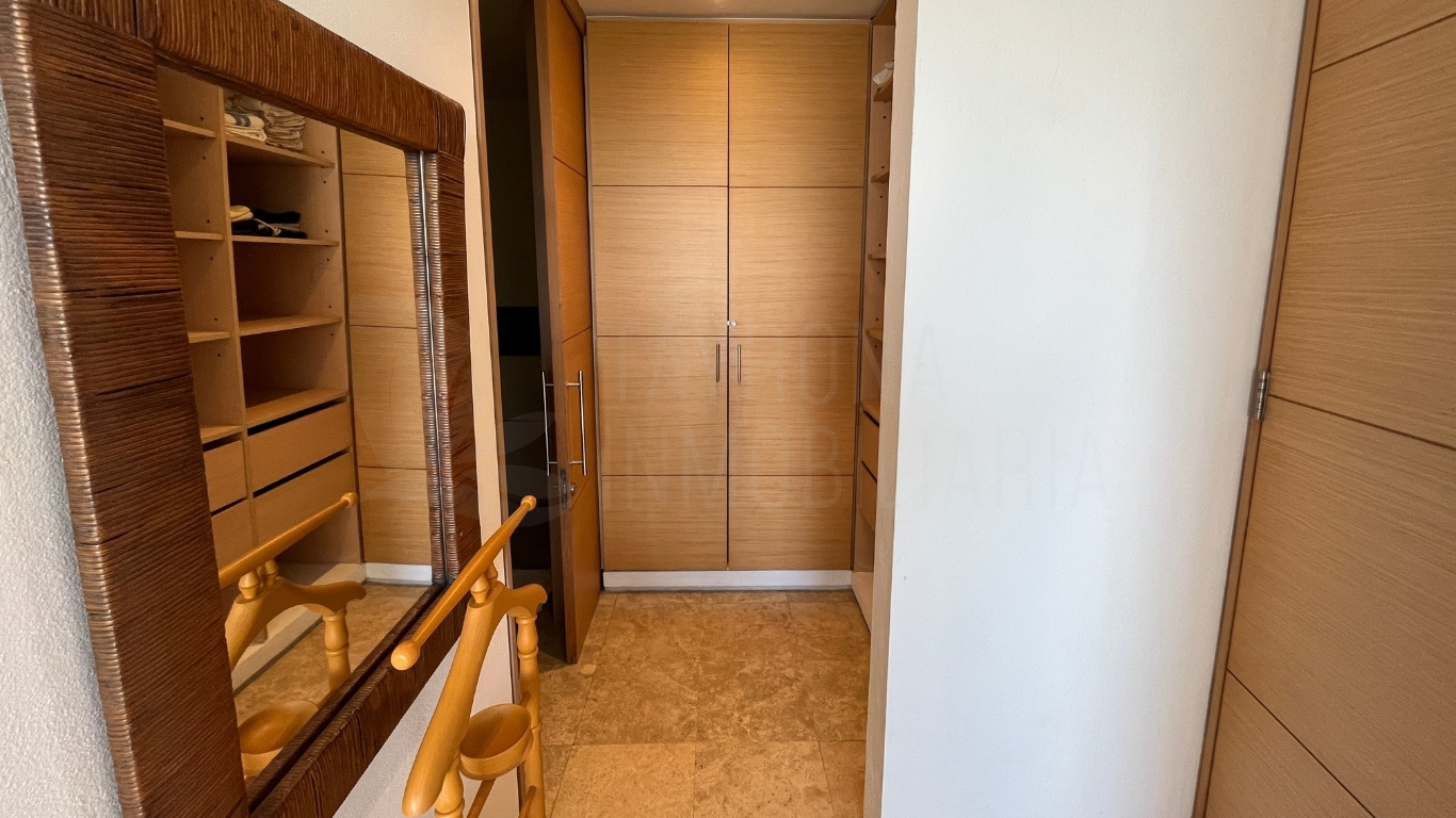 Apartamento frente al mar en venta en Pozos Colorados