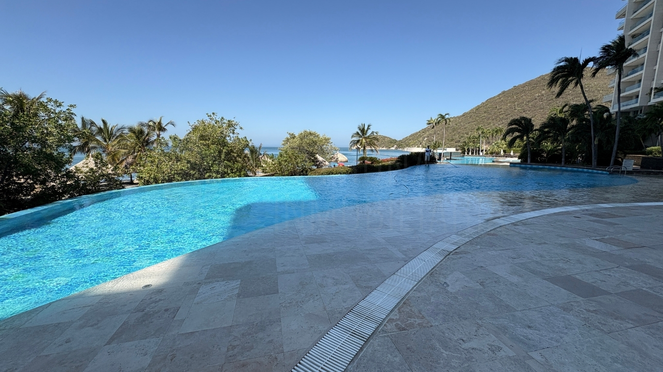 Apartamento frente al mar en venta en Pozos Colorados