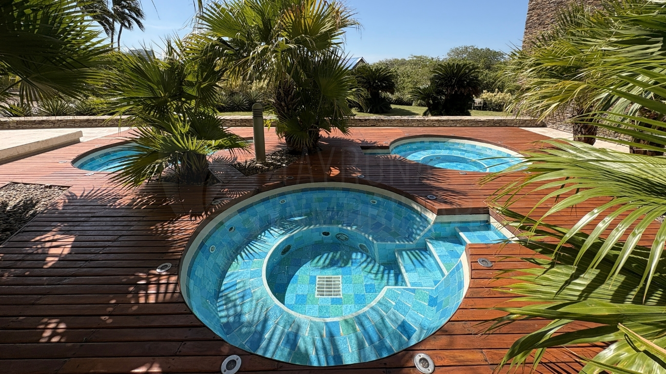 Apartamento frente al mar en venta en Pozos Colorados