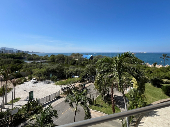 Apartamento frente al mar en venta en Pozos Colorados