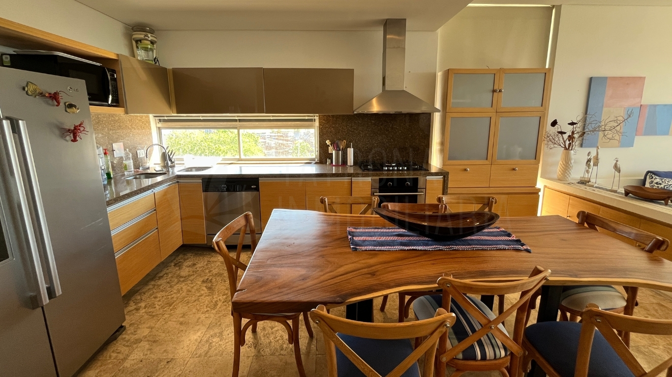 Apartamento frente al mar en venta en Pozos Colorados