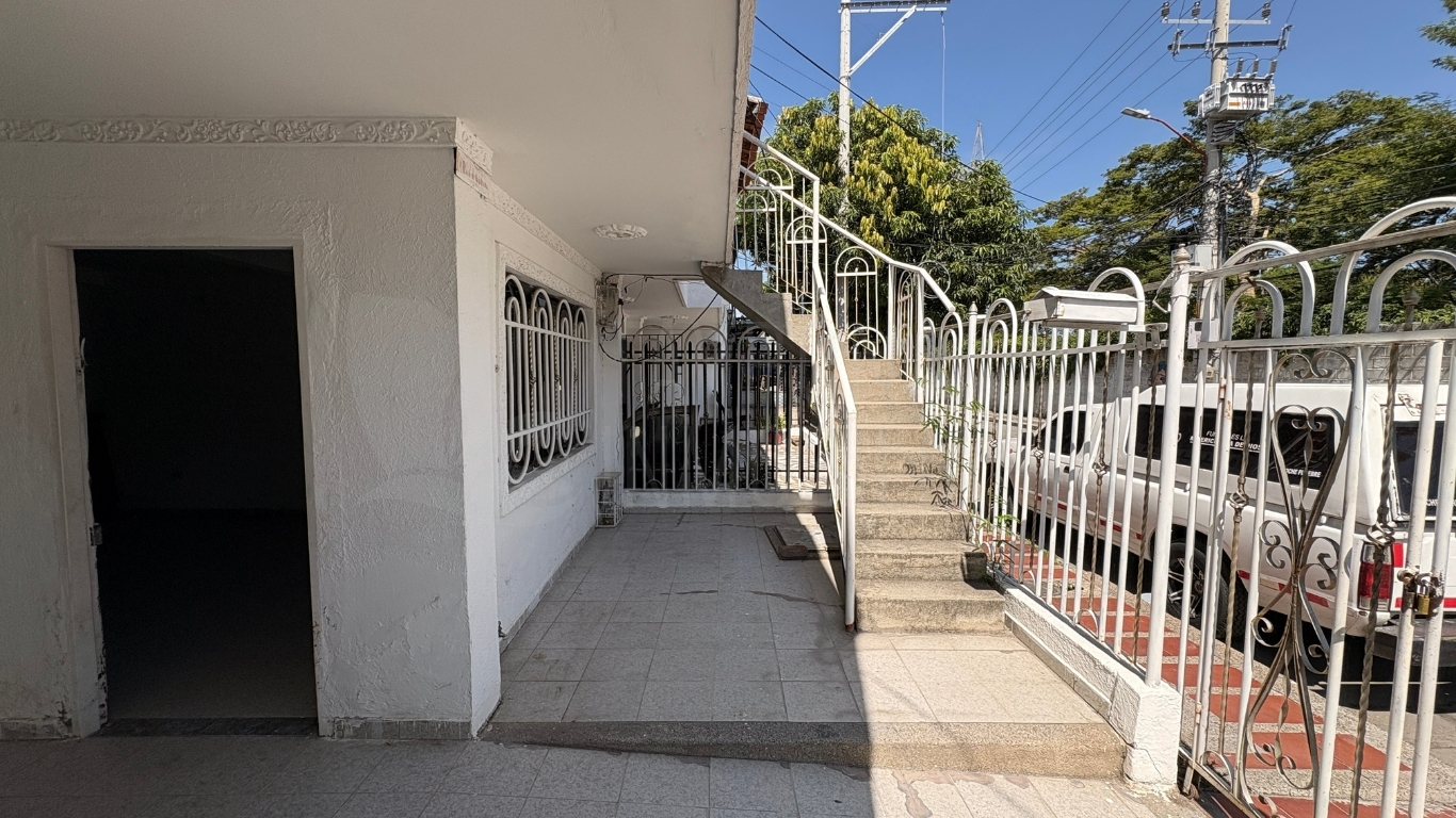 Casa en venta en Los Alcázares, Santa Marta