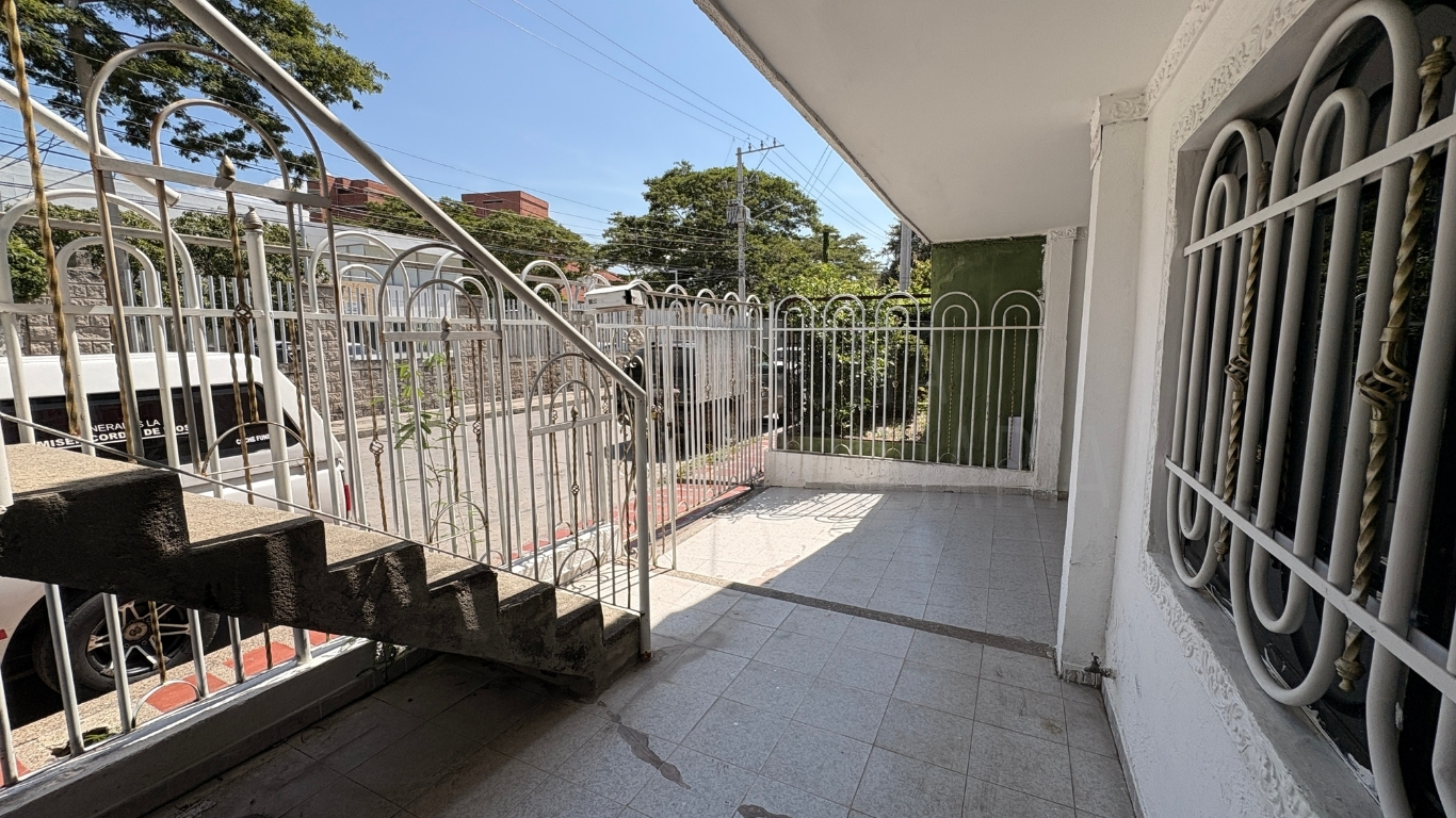 Casa en venta en Los Alcázares, Santa Marta
