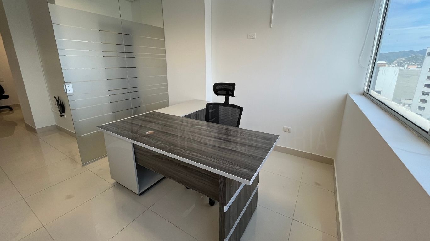 Oficina en arriendo en El Prado, Santa Marta