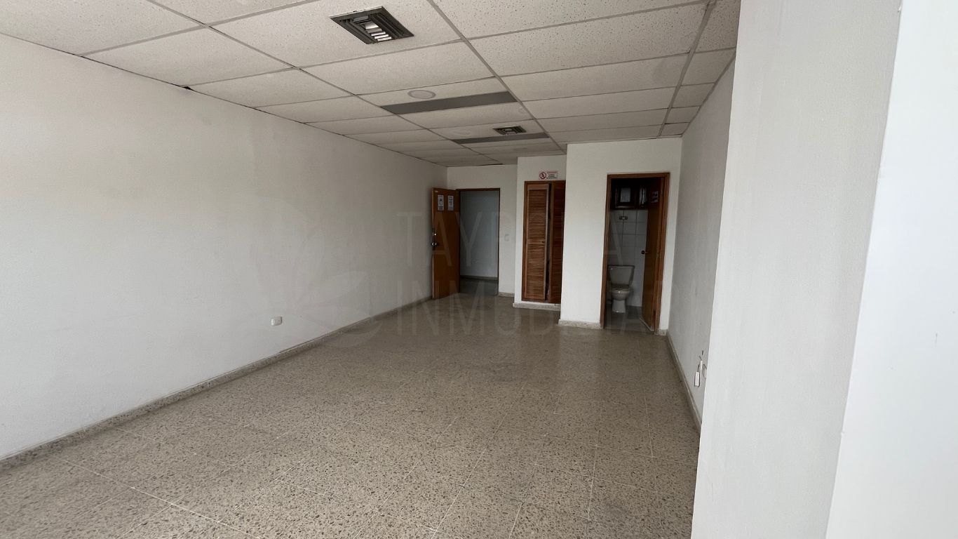 Oficina en arriendo, El Prado Santa Marta
