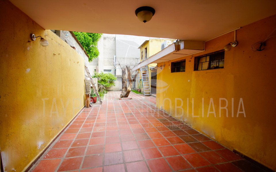 Casa para uso comercial en El jardín, Santa Marta